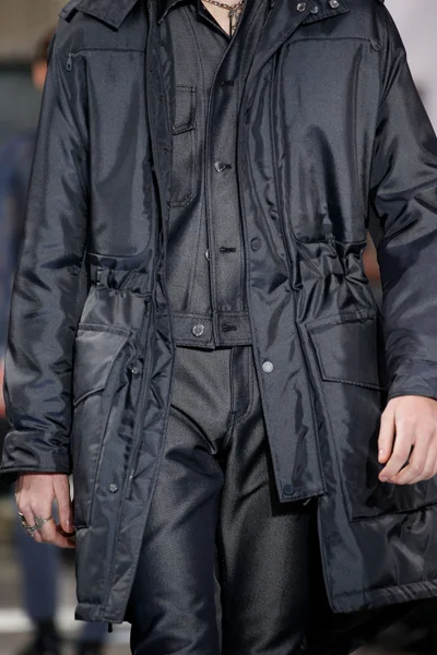 Look 67